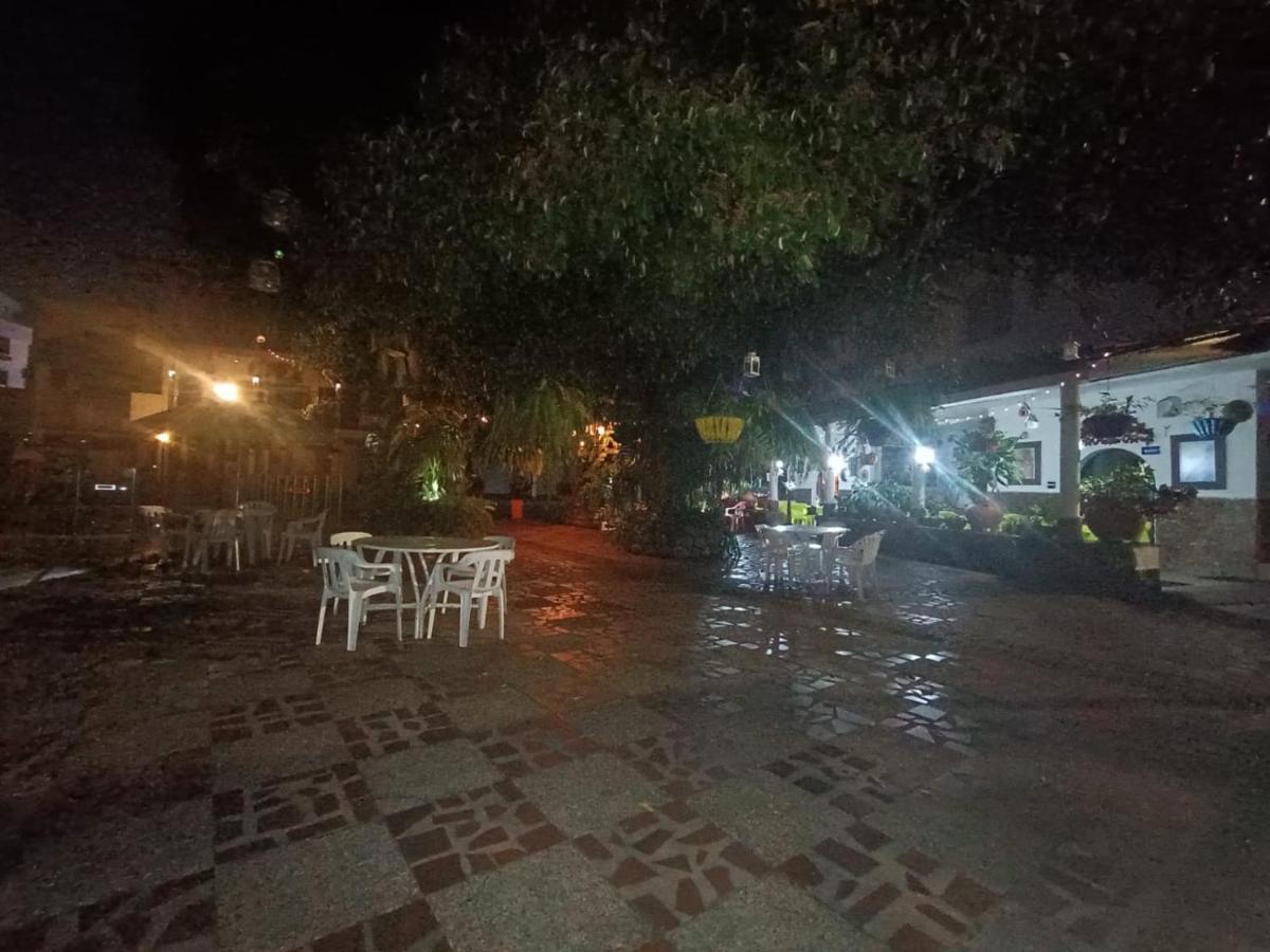 Hotel Villa Maritza Мельгар Екстер'єр фото