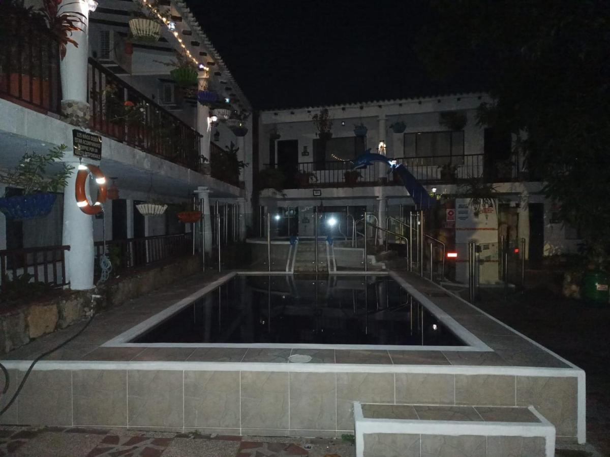 Hotel Villa Maritza Мельгар Екстер'єр фото